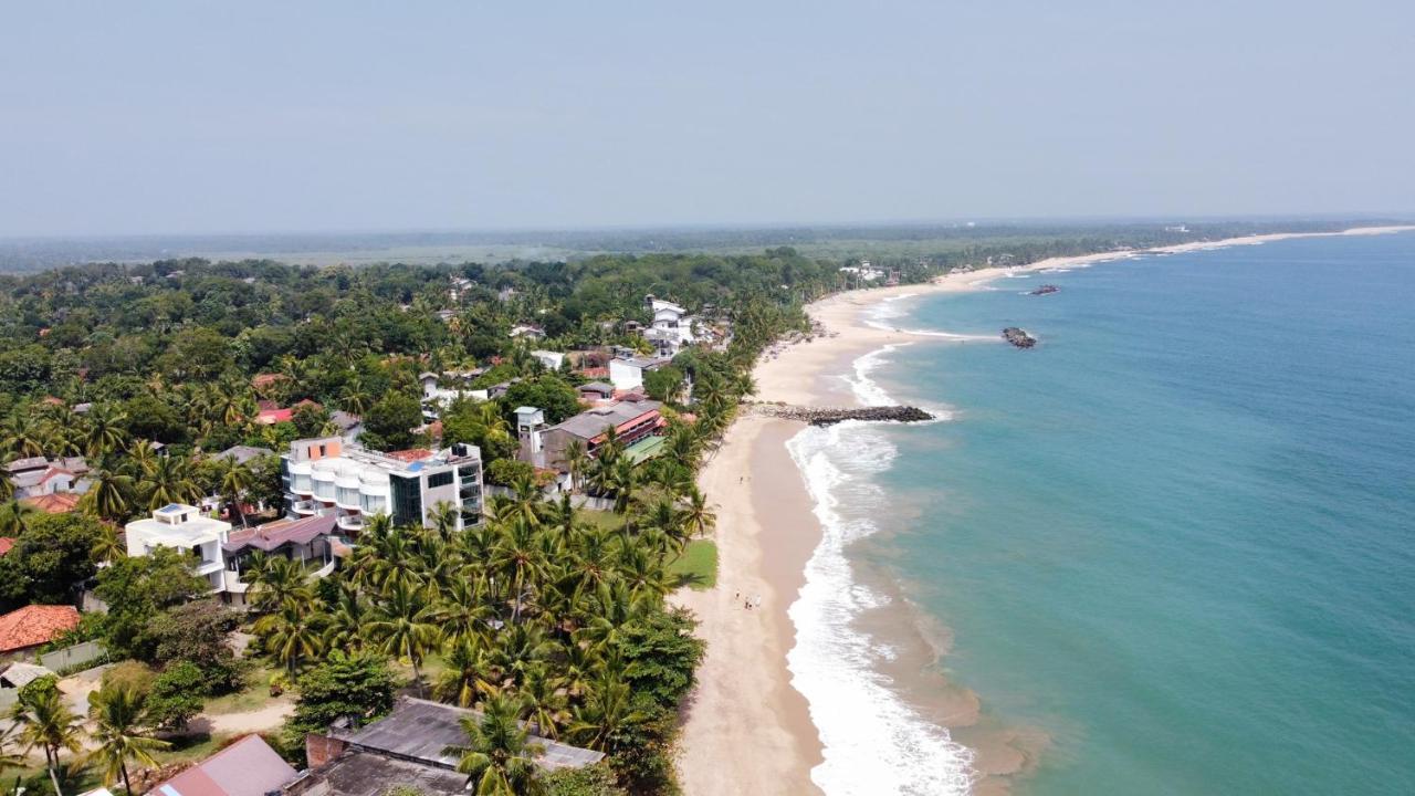 Sunray Beach House Тангале Екстериор снимка