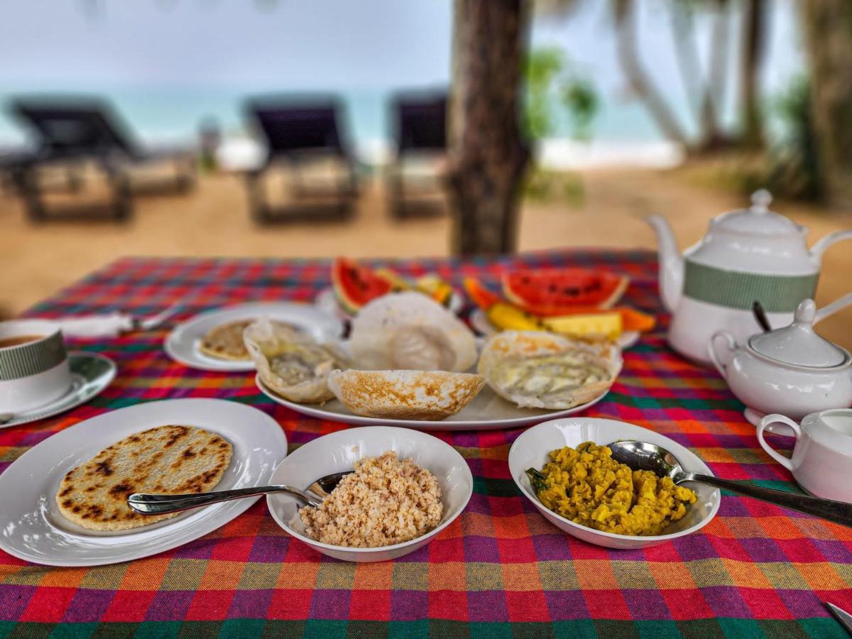 Sunray Beach House Тангале Екстериор снимка