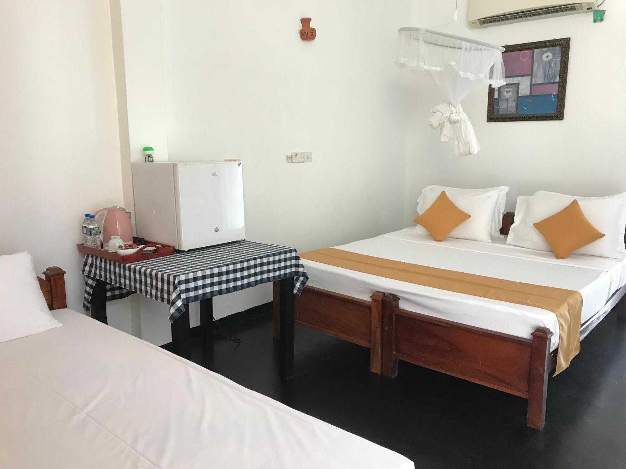 Sunray Beach House Тангале Екстериор снимка